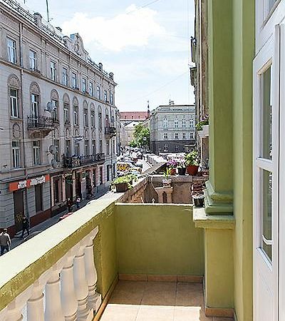 Apartment Vozle Teatra Opery I Baleta Lviv Exterior foto